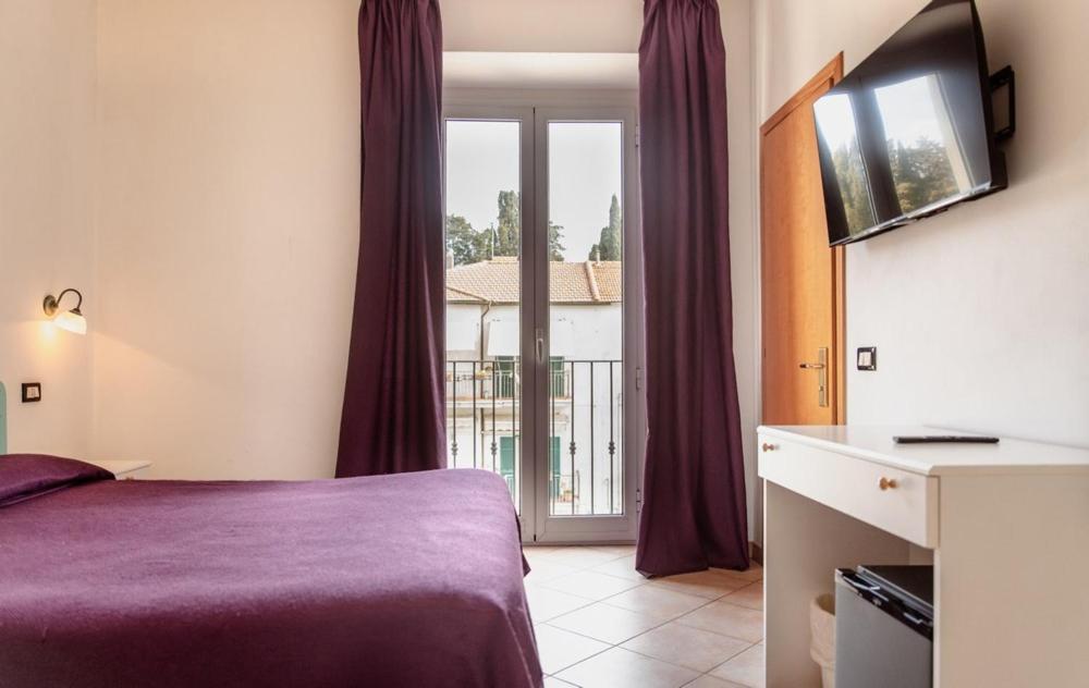 Hotel Rossi Манчиано Экстерьер фото